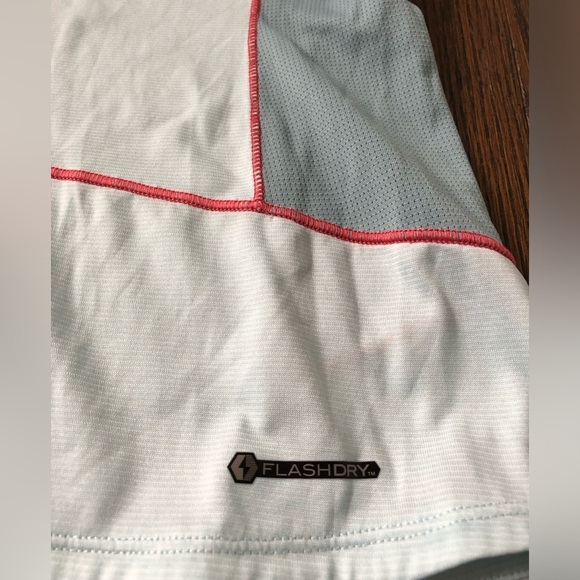 The North Face Women’s S Blue/Pink FlashDry Moisture Wicking Long Sleeve Shirt - Picture 10 of 10